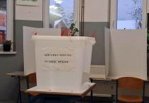 Izbori u RS: Neka biračka mjesta bez struje, problem i sa internetom
