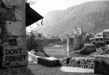 Prošle su 32 godine od rušenja Starog mosta: Čin koji i danas budi bolna sjećanja