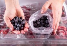 Ovo je najbolji način kako da zamrznete borovnice i sačuvate njihov okus