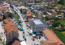 Nastavnik u Sapni prijetio učenicima, zadržan na liječenju u UKC Tuzla