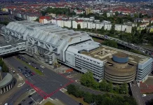 U srcu Evrope propada zgrada vrijedna milijardu eura