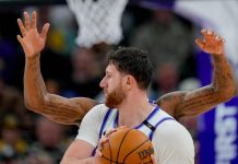 Nurkić odličan, ali Dončić je bio nezaustavljiv