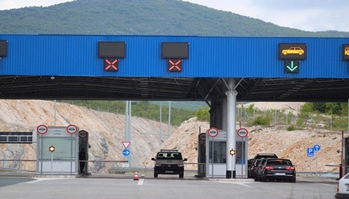 Svim strancima dopušten ulazak u BiH s negativnim PCR testom