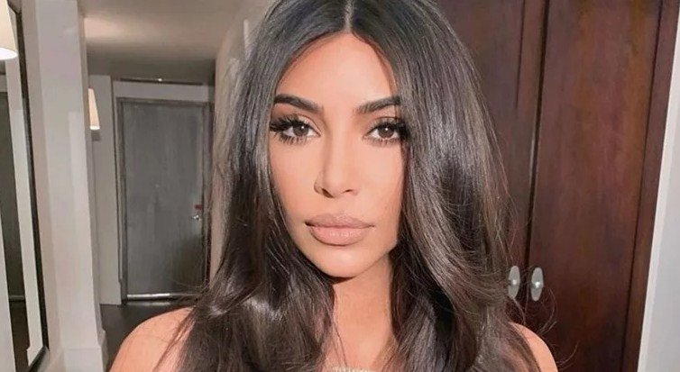 Kim Kardashian: Bilo je strašno kad je Kanye imao koronu, sama sam pazila na njega i djecu