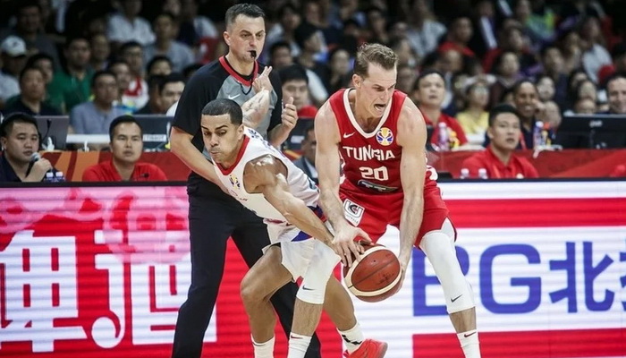 Ademir Zurapović sudi na košarkaškom turniru na Olimpijskim igrama u Tokiju