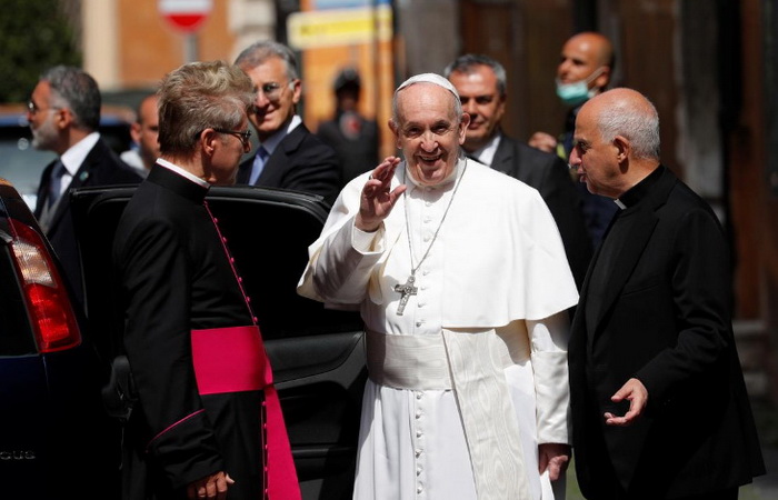 Papa do kraja 2020. zbog koronavirusa neće putovati nigdje