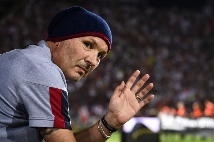 Mihajlović na klupi Bologne do 2023.