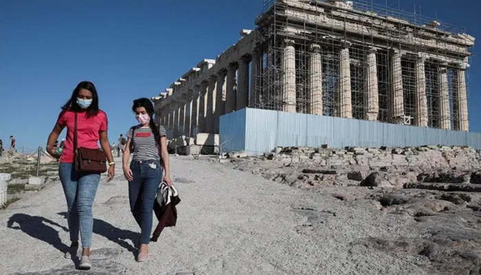 Grčka uvela novi sistem novčanih kazni za kršenja koronavirusnih ograničenja