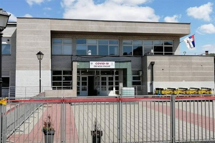 Četiri nove žrtve u Novom Pazaru, duplo više pacijenata na respiratorima