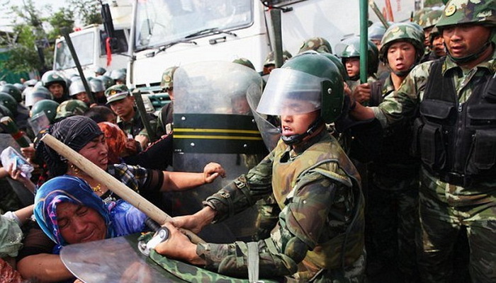 SAD uvele sankcije Kini zbog ugnjetavanja muslimana