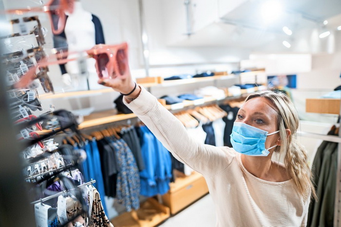 Austrijska regija ponovo uvodi obavezno nošenje maski u trgovinama