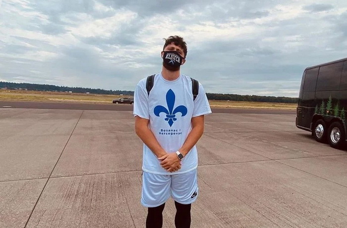 Nurkić u majici s ljiljanom otputovao na završnicu NBA lige