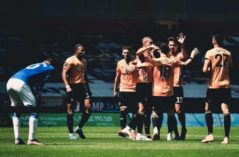 Ostaju u trci za Evropu: Wolverhampton ubjedljiv protiv Evertona