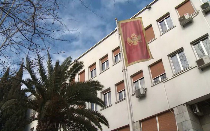 Crna Gora dozvolila političke skupove, školska godina počinje redovno