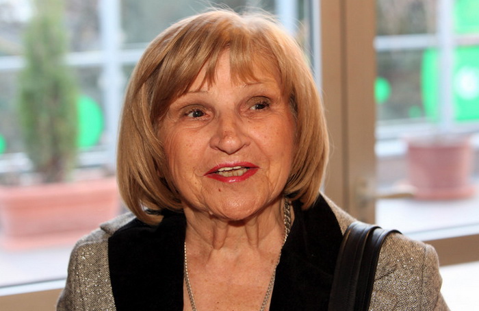 Mira Banjac: Veliki naklon publici u Mostaru, sjećam se buketa cvijeća i korpe trešanja s Bune