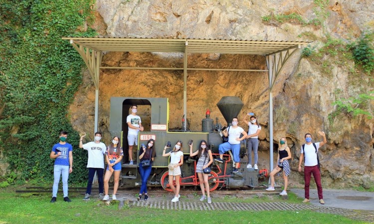 Ljetna škola fotografije uz pomoć mladih promoviše kulturno naslijeđe i turizam