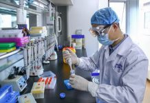 Kako razlikovati novu varijantu kovida i prehladu?