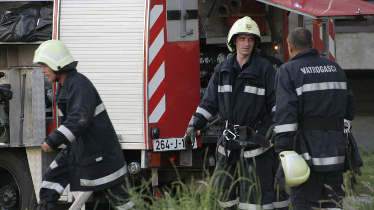 Grom udario u objekat u Sarajevu i uzrokovao požar