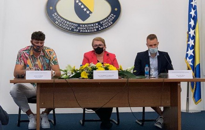 Turković uručila diplomatske pasoše Nurkiću i Musi