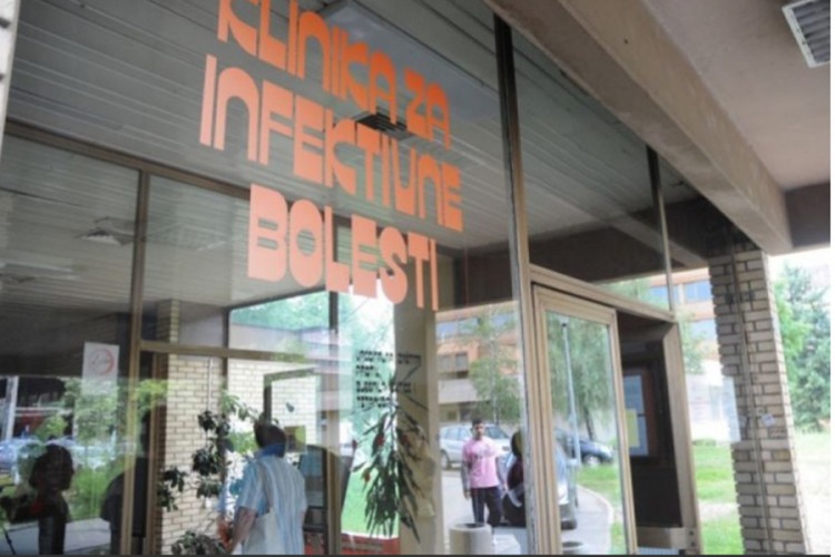 UKC RS: Preminule tri osobe od virusa korona