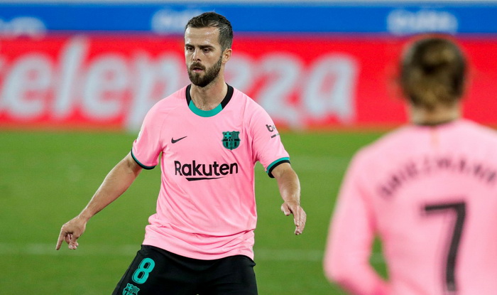 Mundo Deportivo: Pjanić ima duplo bolju statistiku od Busquetsa