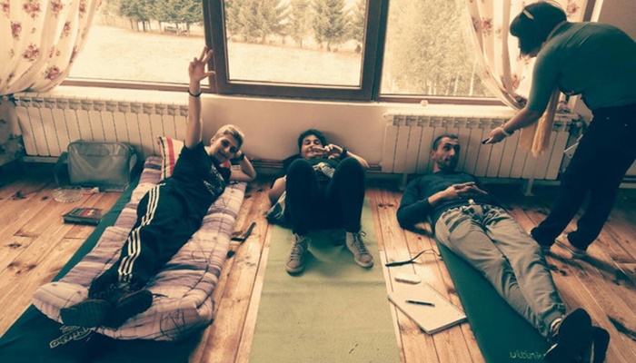 Crnogorci takmičenje u ležanju prilagodili pandemiji, pobjedniku 300 eura