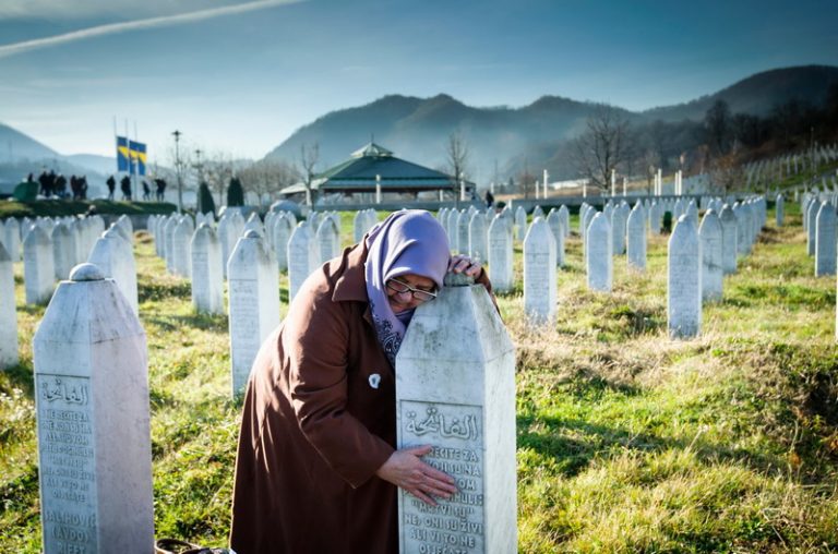 FAZ: 200 kilometara od Srebrenice ostaci žrtava genocida