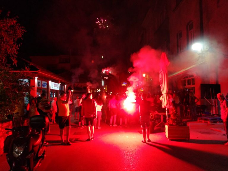 Mostar “gori”: Veliko slavlje nakon pobjede Rođenih