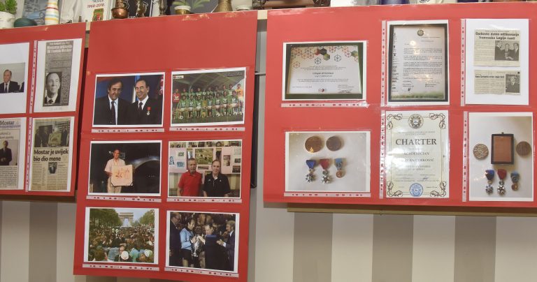 Treća izložba dokumentarne građe o Veležu i njegovim vedetama