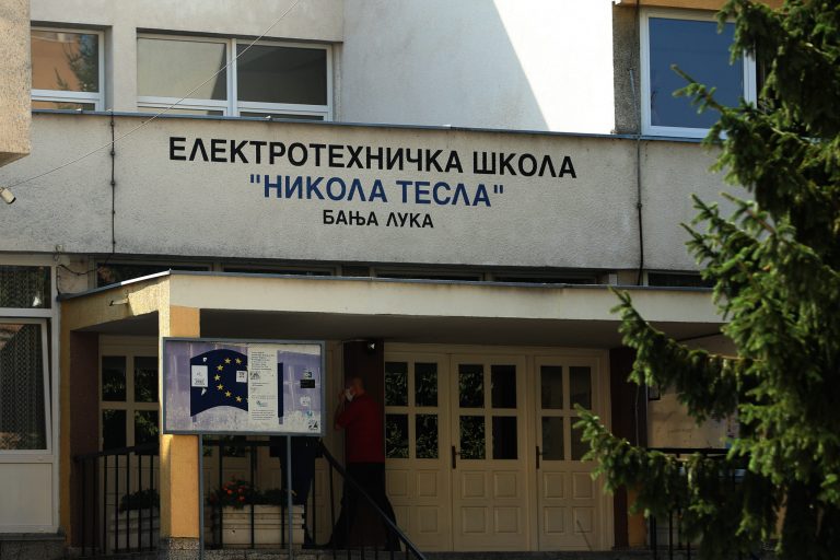 Banjaluka: U učinioci se potukli 16-godišnjaci, jedan drugom slomio nos