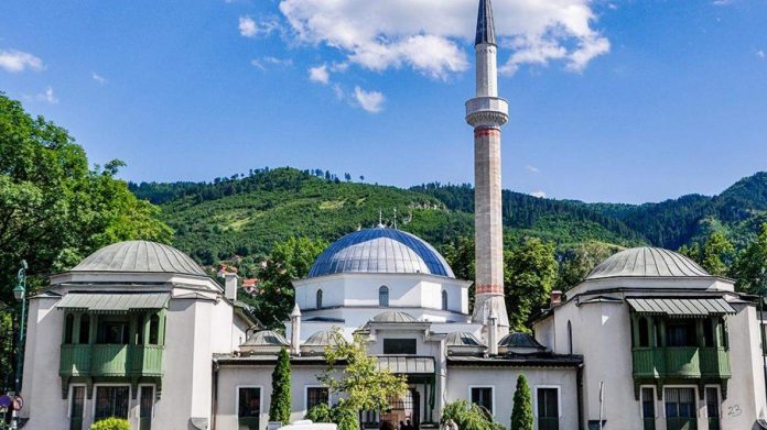 prvi-dan-posta-2-aprila-vjerske-aktivnosti-u-skladu-s-preporukama-iz-i-drzavnih-organa82136