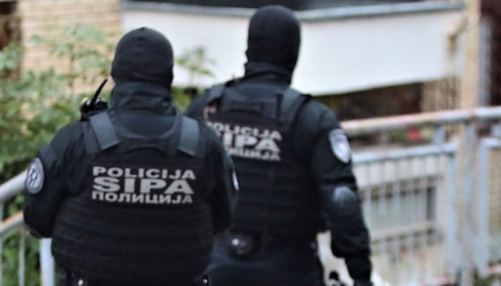 SIPA izvršila pretres na pet lokacija: Uhapšene četiri osobe, evo šta je pronađeno