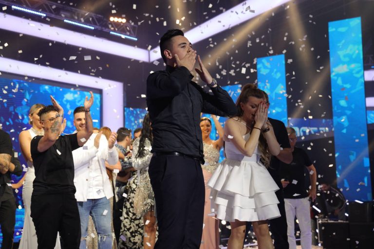 E, tako se pjeva u Bosni: Nermin Handžić pobjednik je “Zvezda Granda”