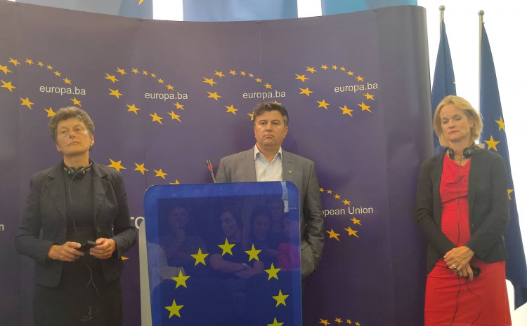Europarlamentarci: Političari su prepreka ka članstvu BiH u EU