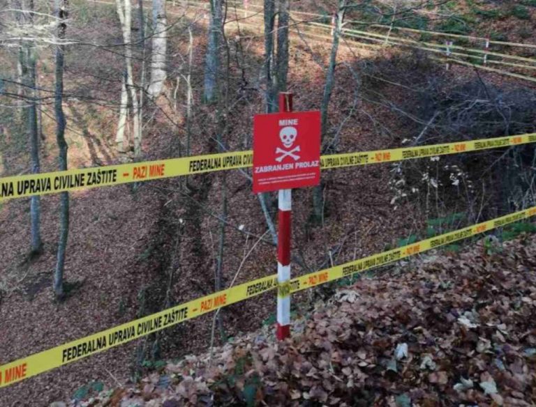 Muškarac nastradao u minskom polju u Devetaku kod Lukavca
