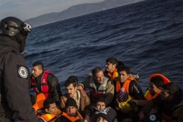 Kod Krita spašeno 30 migranata