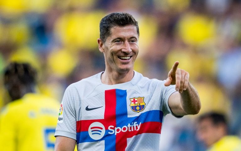 Barcelona ubjedljiva, golman Cadiza herojski spasio život navijaču