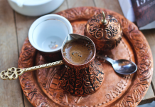 Pogrešno pravimo tursku kafu cijeli život: Evo šta zapravo daje pravu gustinu i koliko kašičica treba staviti