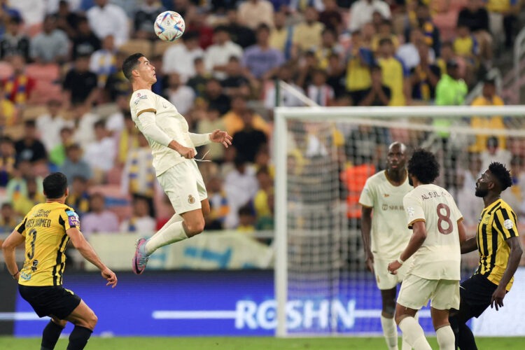Al Ittihad srušio Al Nassr, Ronaldo bijesan šutirao bočice