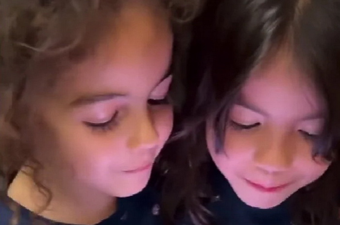 Simpatični snimak Ronaldovih kćerki dok pričaju arapski osvojio je internet