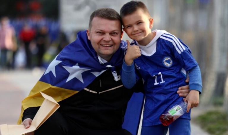 Euforija polako raste: Navijači BiH se počinju okupljati u Zenici