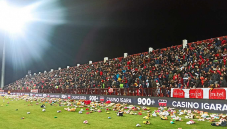 Kao na stadionu Bešiktaša: Pogledajte koliko igračaka su donijeli navijači Veleža