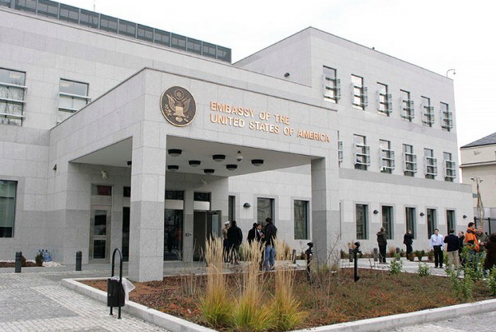 Zatvaranje Vlade SAD-a se odrazilo i na američku ambasadu u BiH: Očekuju se poteškoće u izdavanju viza