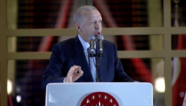 Erdoganov pobjednički govor u Ankari, obećao ‘stoljeće Turske’