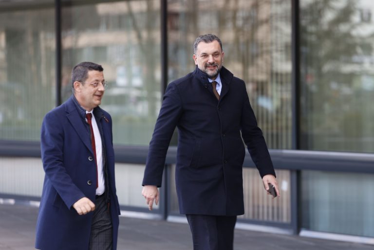 FOTO: Sastanak Trojke, HDZ-a i SNSD-a u Sarajevu