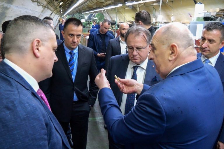 Nikšić i delegacija Vlade FBiH u Igmanu: Namjenska industrija okosnica razvoja
