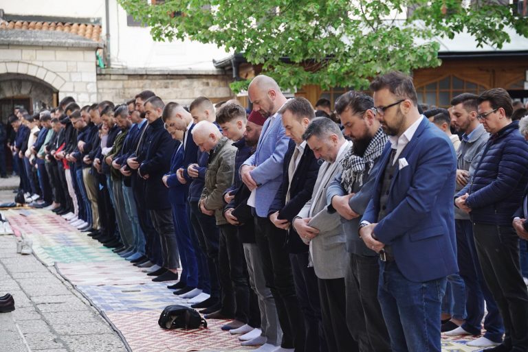 Poznato u koliko sati se klanja bajram-namaz u nedjelju