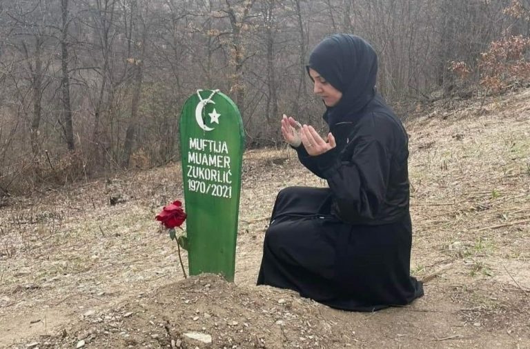 Umrla Umeja Zukorlić, prva žena rahmetli muftije Muamera Zukorlića
