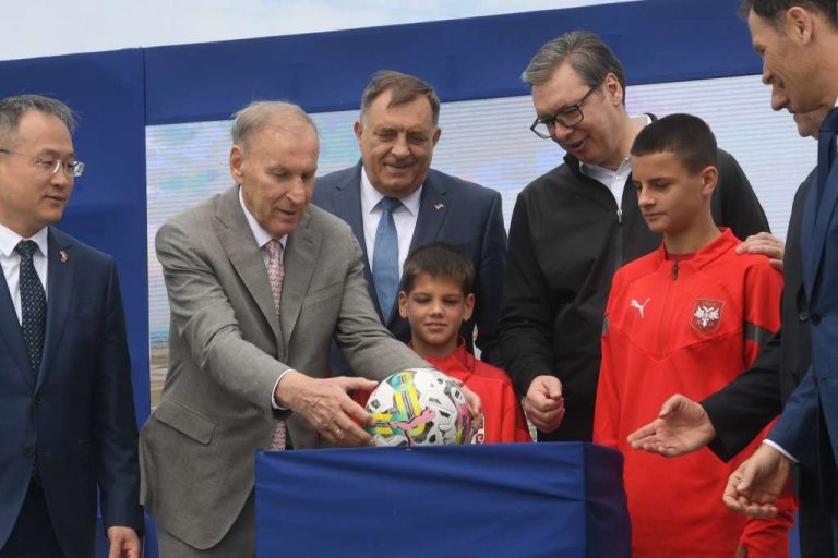 Vučić: Njemačka vodi “brutalnu kampanju” za prijem Kosova u Vijeće Evrope