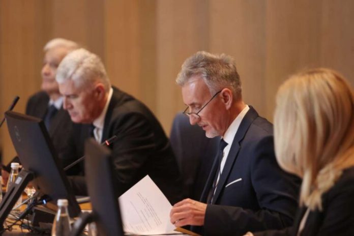 1717406458-l_fc4eb70ee3c6b062122a13ac9e988dce-750x500